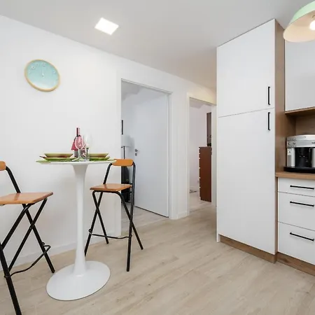 Gajowice Stalowa By Renters