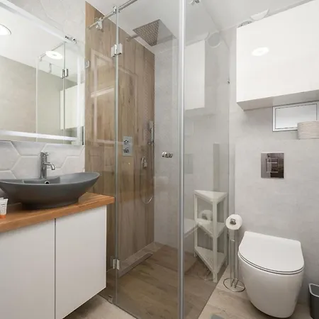 Gajowice Stalowa By Renters