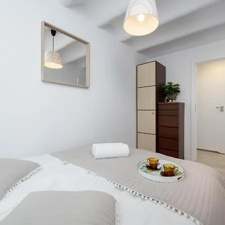 Gajowice Stalowa By Renters * ヴロツワフ